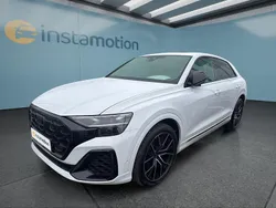 Weiß Gebraucht 2024 Audi Q8 SUV | 88.299 € (Teuer)