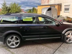Schwarz Gebraucht 2016 Volvo XC70 Summum SUV | 28.900 € (Fairer Preis)