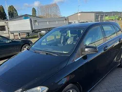 Schwarz Gebraucht 2014 Mercedes B180 Van / Kleinbus | 8.800 € (Guter Preis)