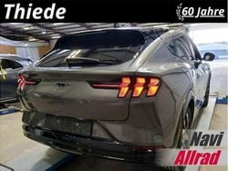 Carbonized gray Gebraucht 2021 Ford Mustang Mach-E Sport SUV | 24.990 € (Guter Preis)