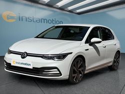 Weiß Gebraucht 2022 VW Golf VIII Kleinwagen | 23.849 € (Fairer Preis)