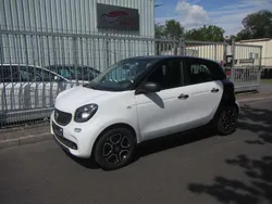 Weiß Gebraucht 2015 Smart ForFour Kleinwagen | 6.500 € (Fairer Preis)