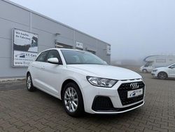 Weiß Gebraucht 2021 Audi A1 Sportback Advanced Plus Kleinwagen | 19.980 € (Guter Preis)