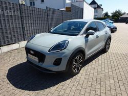 Grau Gebraucht 2024 Ford Puma Titanium Limousine | 23.990 € (Fairer Preis)