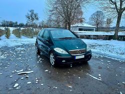 Grün Gebraucht 2004 Mercedes A200 Avantgarde Kleinwagen | 3.990 €