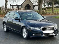 Blau Gebraucht 2010 Audi A4 Ambiente Limousine | 6.500 € (Superpreis)