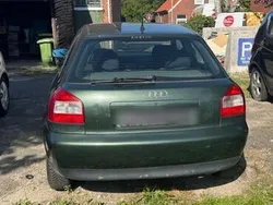 Grün Gebraucht 2001 Audi A3 Limousine | 850 € (Guter Preis)