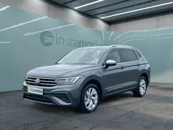 Grau Gebraucht 2024 VW Tiguan Allspace S SUV | 44.195 € (Fairer Preis)