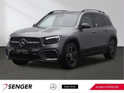 Grau Gebraucht 2023 Mercedes GLB200 AMG SUV | 47.900 € (Teuer)
