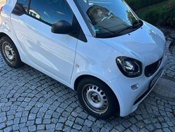 Weiß Gebraucht 2015 Smart ForTwo Coupé Cabrio | 10.700 € (Etwas zu teuer)