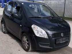 Schwarz Gebraucht 2011 Suzuki Splash Basic Kleinwagen | 1.999 € (Fairer Preis)