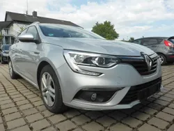 Silber Gebraucht 2018 Renault Mégane GrandTour Experience Kombi | 9.990 € (Superpreis)