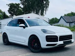 Gebraucht 2022 Porsche Cayenne GTS SUV | 79.990 €