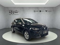Mitternachtsschwarz Gebraucht 2024 Seat Arona FR SUV | 24.890 € (Fairer Preis)