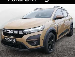 Safari beige Gebraucht 2024 Dacia Sandero Extreme Kleinwagen | 19.280 € (Fairer Preis)