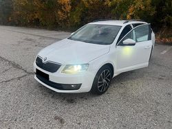 Weiß Gebraucht 2014 Skoda Octavia Kombi | 8.100 € (Fairer Preis)
