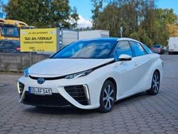 Perllmutt weiß Gebraucht 2016 Toyota Mirai H2 Limousine | 8.450 € (Superpreis)