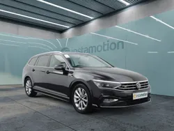 Schwarz Gebraucht 2024 VW Passat IQ Drive Kombi | 35.248 € (Fairer Preis)