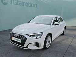 Weiß Gebraucht 2021 Audi A3 e-tron Kleinwagen | 25.249 € (Etwas zu teuer)