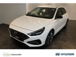 Serenity white / mic (weiss) Gebraucht 2024 Hyundai i30 GO! Limousine | 22.940 € (Fairer Preis)