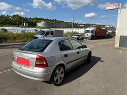 Silber Gebraucht 2003 Opel Astra Kleinwagen | 1.000 €