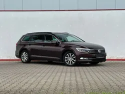Rot Gebraucht 2015 VW Passat Comfortline Kombi | 11.490 € (Guter Preis)