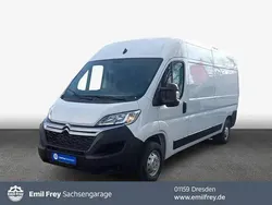 Eisweiss Gebraucht 2023 Citroën Jumper Van / Kleinbus | 26.880 € (Teuer)