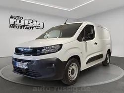 Gebraucht 2025 Opel Combo-e Life XL Van | 31.970 € (Etwas zu teuer)