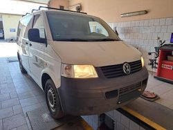 Weiß Gebraucht 2006 VW T5 Van | 7.100 € (Fairer Preis)