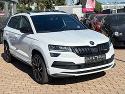 Weiß Gebraucht 2019 Skoda Karoq RS SUV | 17.999 € (Fairer Preis)