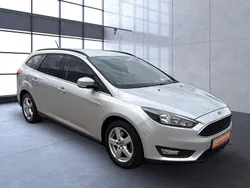 Silber Gebraucht 2018 Ford Focus Cool & Connect Kombi | 13.990 € (Guter Preis)