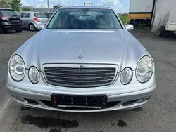 Brillantsilber metalliclack Gebraucht 2005 Mercedes E200 Limousine | 4.650 € (Superpreis)