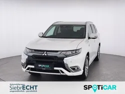 Weiã Gebraucht 2021 Mitsubishi Outlander P-HEV Plus SUV | 22.970 € (Fairer Preis)
