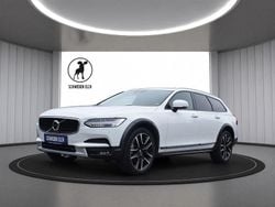 Weiß Gebraucht 2019 Volvo V90 CC Pro Kombi | 28.990 € (Etwas zu teuer)