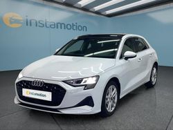 Weiß Gebraucht 2025 Audi A3 Sportback Kleinwagen | 34.699 € (Guter Preis)