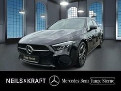 Schwarz Gebraucht 2024 Mercedes A200 Progressive Kleinwagen | 31.380 € (Etwas zu teuer)