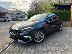 Schwarz Gebraucht 2021 BMW 118 Luxury Line Kleinwagen | 23.000 € (Fairer Preis)