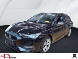 Mitternachtsschwarz Gebraucht 2025 Seat Leon FR Kombi | 28.780 € (Guter Preis)