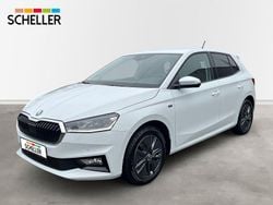 Moonweiss metallic (metallic) Gebraucht 2024 Skoda Fabia Drive Limousine | 19.900 € (Fairer Preis)
