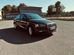 Braun Gebraucht 2016 Audi A3 Attraction Limousine | 11.100 € (Guter Preis)