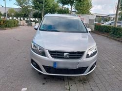 Silber Gebraucht 2016 Seat Alhambra Van / Kleinbus | 19.500 € (Fairer Preis)