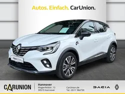 Zweifarbig: perlmutt Gebraucht 2021 Renault Captur Initiale Paris SUV | 21.775 € (Teuer)
