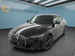 Schwarz Gebraucht 2023 BMW i4 Limousine | 45.749 € (Fairer Preis)