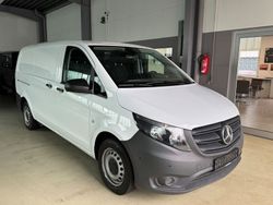 Weiß Gebraucht 2021 Mercedes Vito Van | 15.600 €