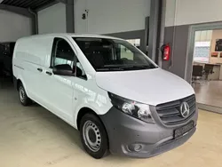 Weiß Gebraucht 2021 Mercedes Vito Van / Kleinbus | 17.800 € (Superpreis)