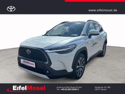 Weiß Gebraucht 2025 Toyota Corolla Cross SUV | 38.460 € (Fairer Preis)