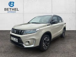 Beige Gebraucht 2022 Suzuki Vitara Comfort SUV | 18.990 € (Fairer Preis)