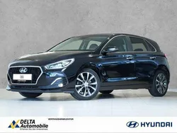 Phantom black / mic (metallic) Gebraucht 2019 Hyundai i30 Premium Limousine | 15.790 € (Guter Preis)