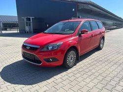 Rot Gebraucht 2008 Ford Focus Titanium Limousine | 1.399 € (Superpreis)