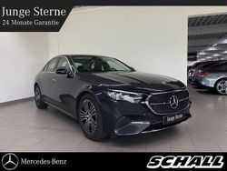Grau Gebraucht 2024 Mercedes E220 Avantgarde Limousine | 52.666 € (Fairer Preis)